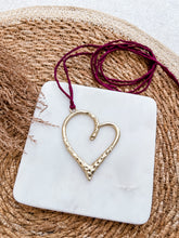 Load image into Gallery viewer, Amor
